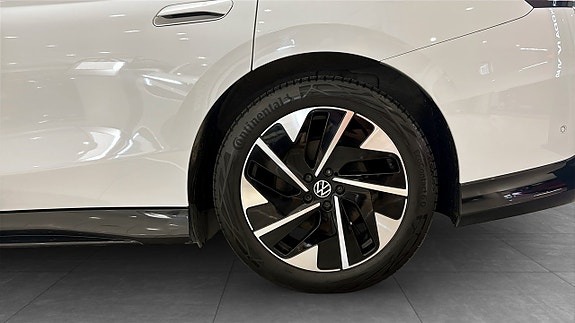 Volkswagen ID.7 5 of 12