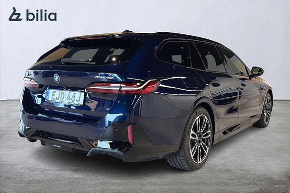 BMW i5 17 of 18
