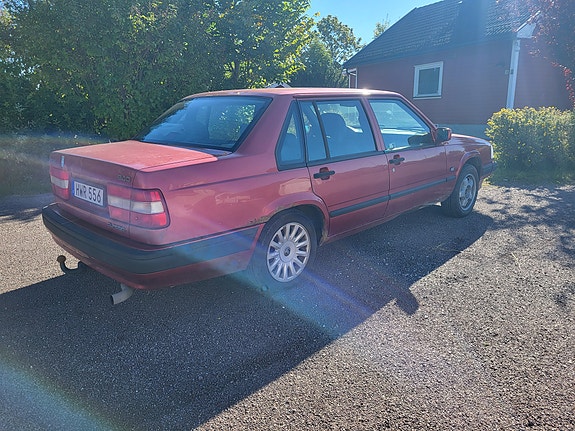 Volvo 940 4 of 8