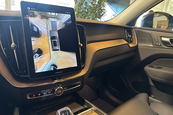 Volvo XC60 21 of 30