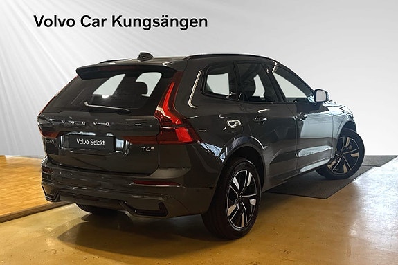 Volvo XC60 5 of 30