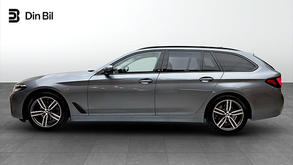 BMW 520 2 of 16