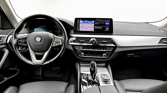 BMW 520 13 of 16