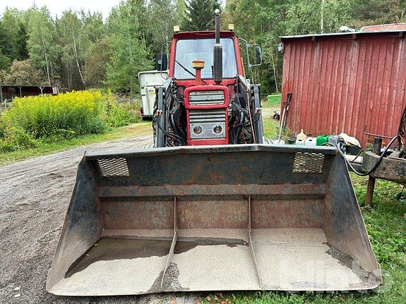 Traktor med lastare och vagn VOLVO-BM T 650 2 of 6