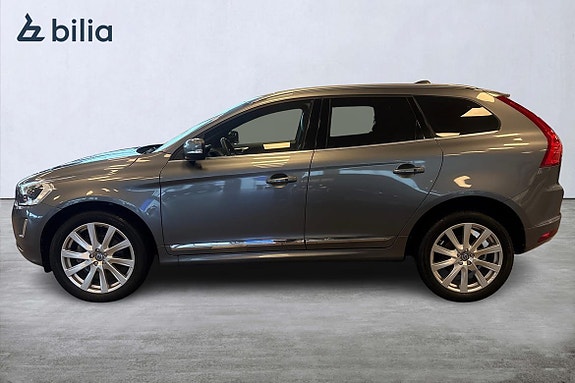 Volvo XC60 4 of 25