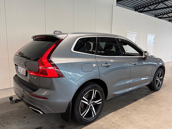 Volvo XC60 3 of 27