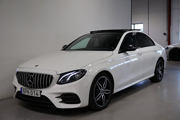 Mercedes-Benz E200 5 of 26