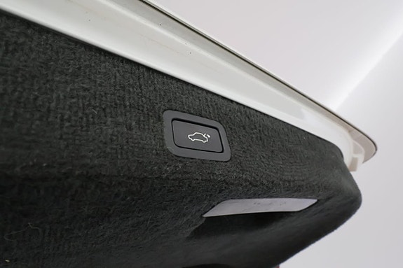Volvo XC70 9 of 30