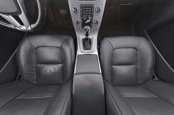 Volvo XC70 19 of 30