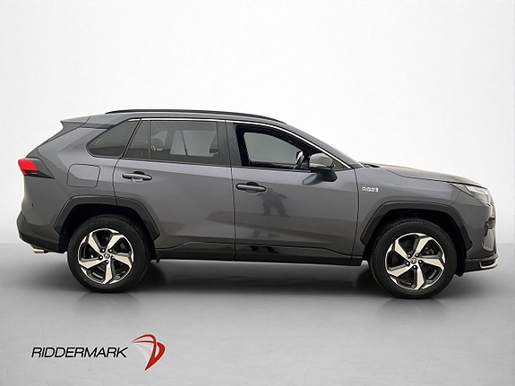 Toyota RAV4 9 of 30