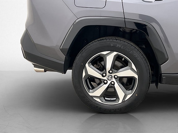 Toyota RAV4 28 of 30