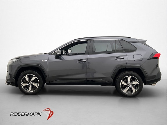 Toyota RAV4 4 of 30