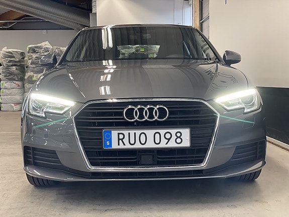 Audi A3 3 of 20