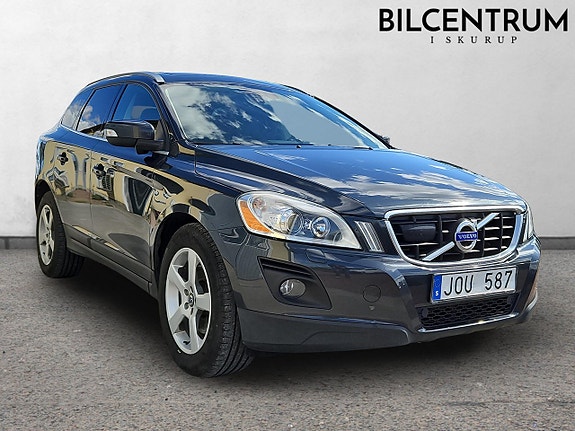 Volvo XC60 3 of 8