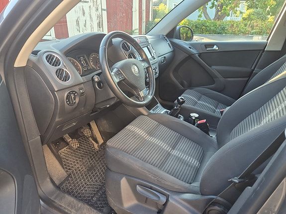 Volkswagen Tiguan 8 of 10