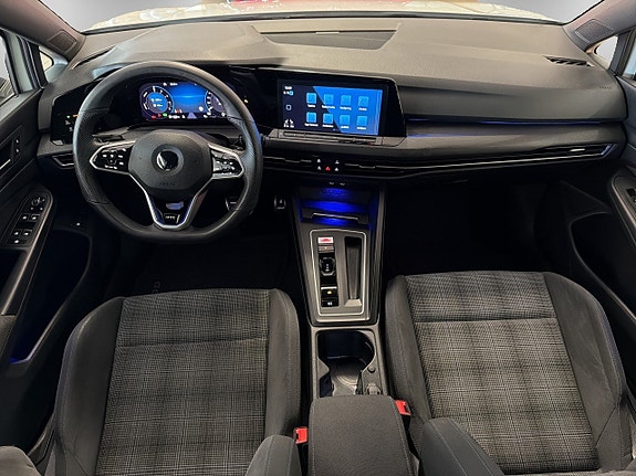 Volkswagen Golf I 11 of 24
