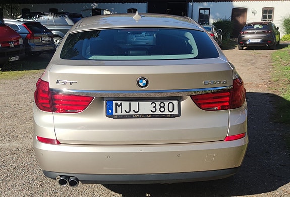 BMW 530d 3 of 10