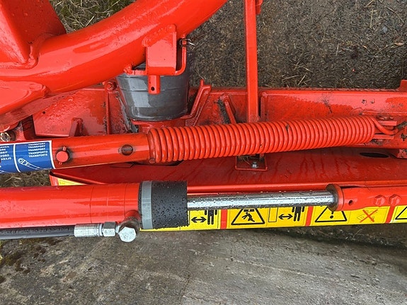 Rotorslåtter med låga timmar Kuhn GMD66 5 of 6