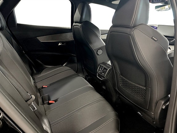 Peugeot 3008 14 of 17