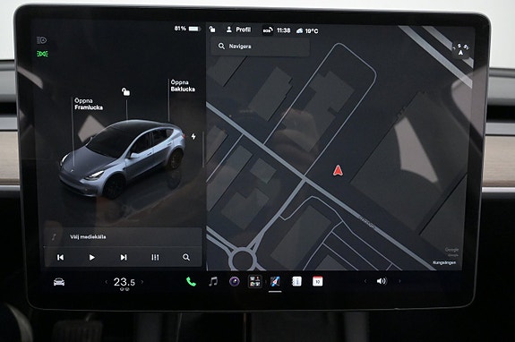 Tesla Model Y 19 of 27