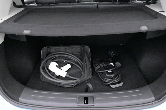MG ZS 24 of 27