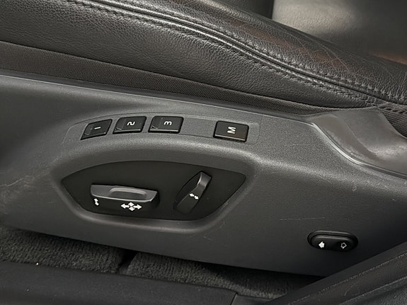 Volvo V60 Cross Country 13 of 30