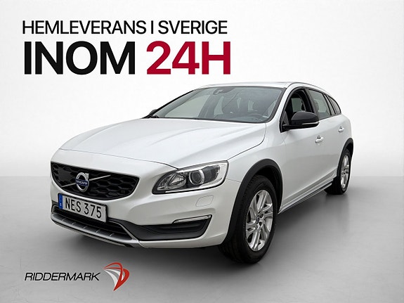 Volvo V60 Cross Country 3 of 30
