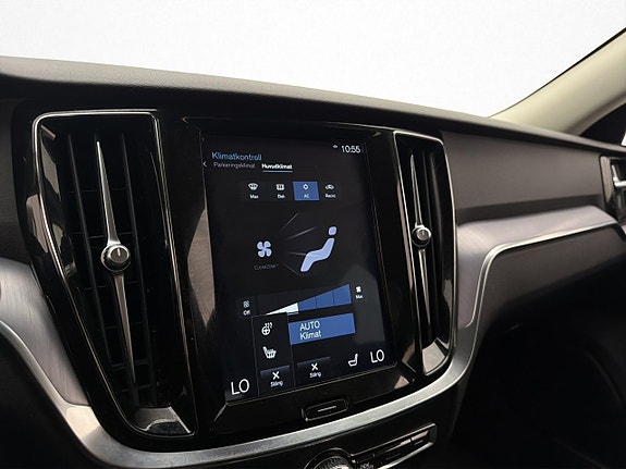 Volvo V60 22 of 29