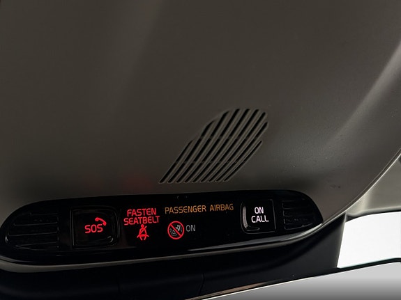 Volvo V60 14 of 29
