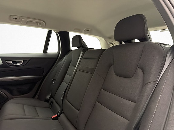 Volvo V60 19 of 29