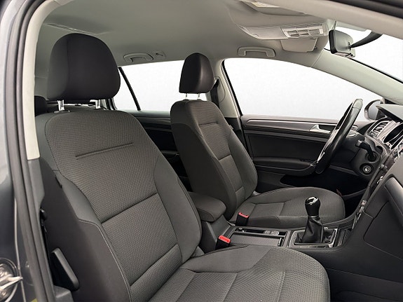 Volkswagen Golf V 18 of 28