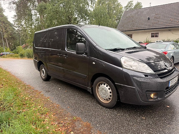 Toyota Proace 3 of 19
