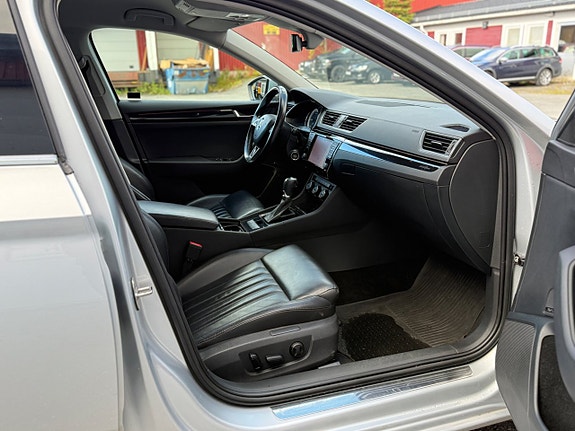 Skoda Superb 23 of 26