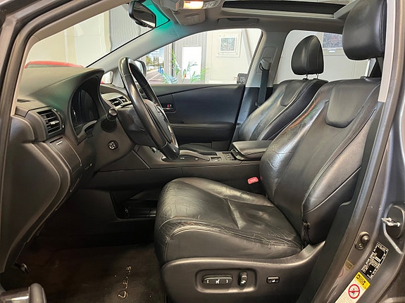 Lexus RX450h 6 of 18