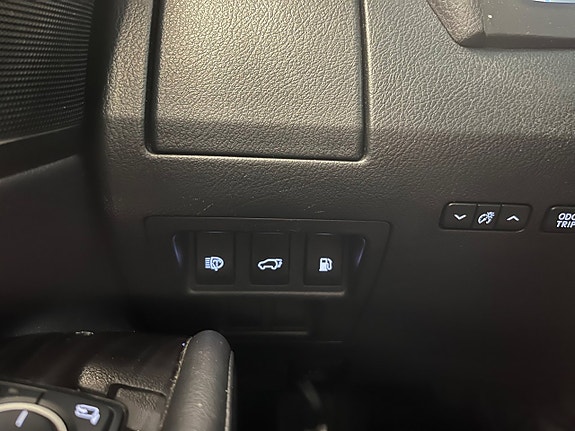 Lexus RX450h 17 of 18