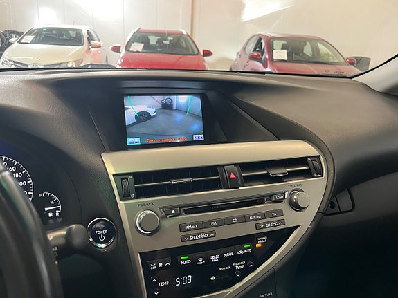 Lexus RX450h 15 of 18