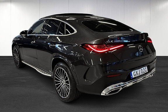 Mercedes-Benz GLC300 e 4 of 25