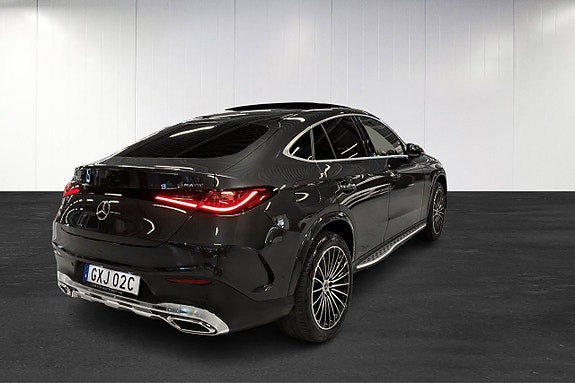 Mercedes-Benz GLC300 e 3 of 25