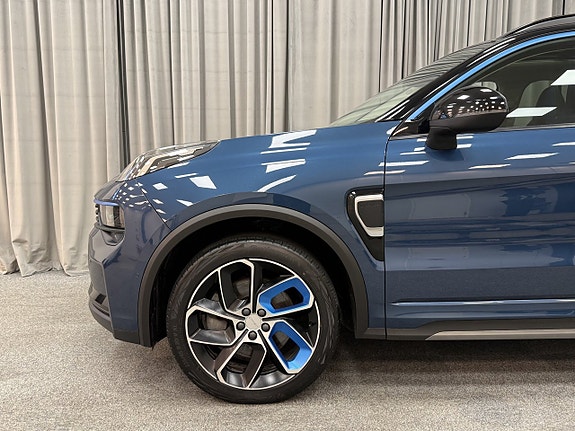 Lynk & Co 01 4 of 16