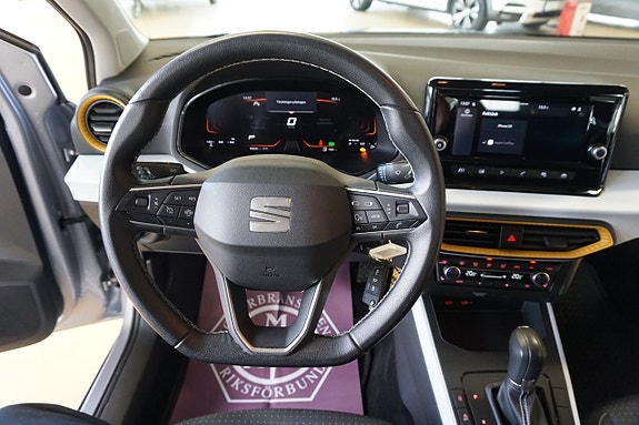 Seat Arona 9 of 12