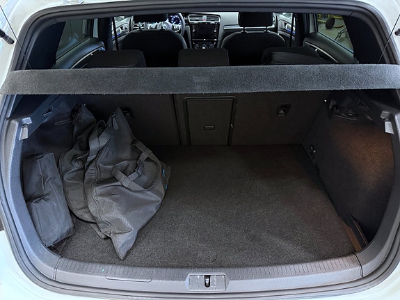Volkswagen Golf I 11 of 14