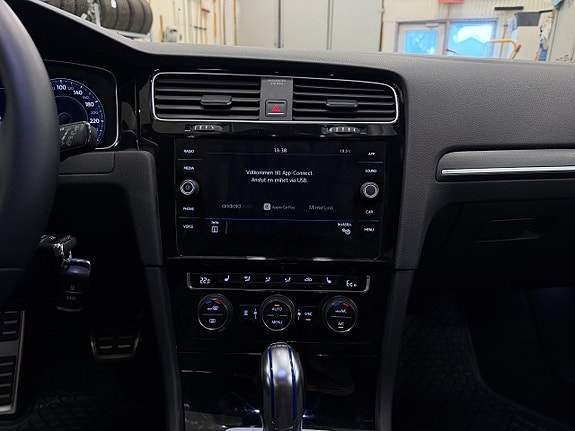 Volkswagen Golf I 5 of 14