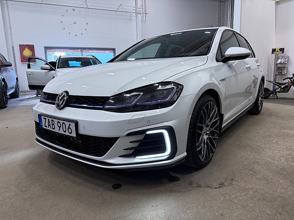 Volkswagen Golf I 14 of 14