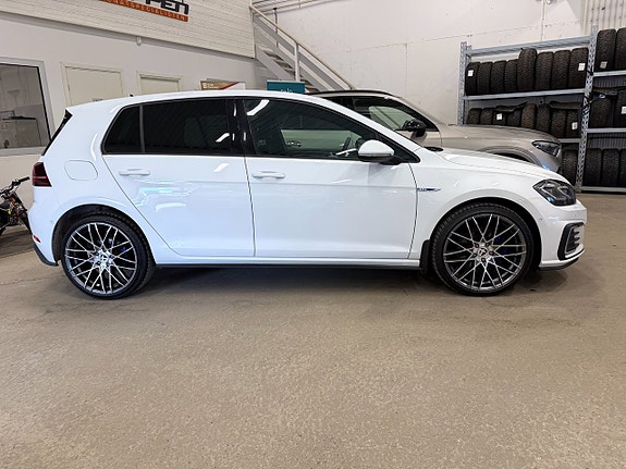 Volkswagen Golf I 9 of 14
