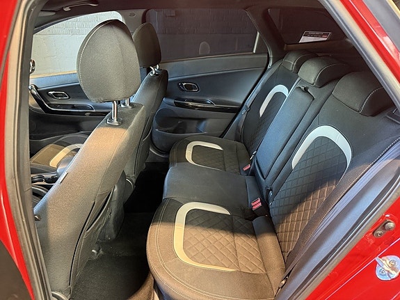 Kia Ceed 9 of 11