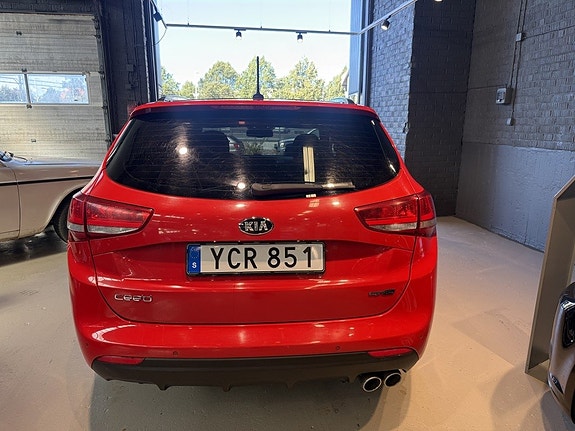 Kia Ceed 3 of 11