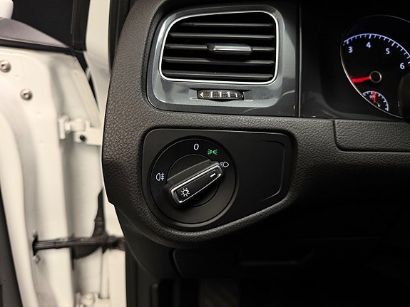 Volkswagen Golf I 19 of 30