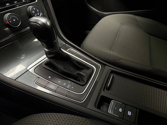 Volkswagen Golf I 23 of 30