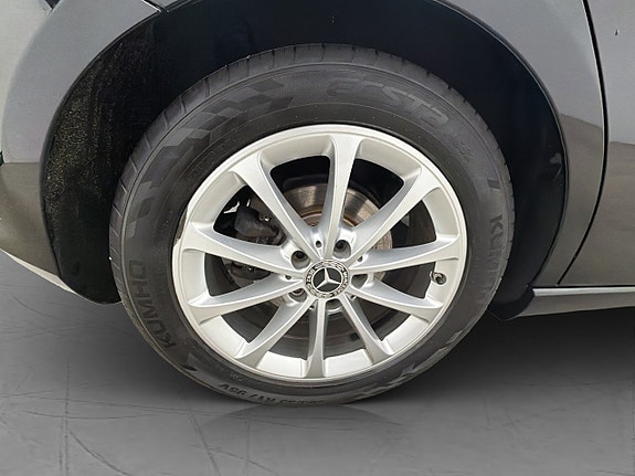 Mercedes-Benz A180 28 of 29
