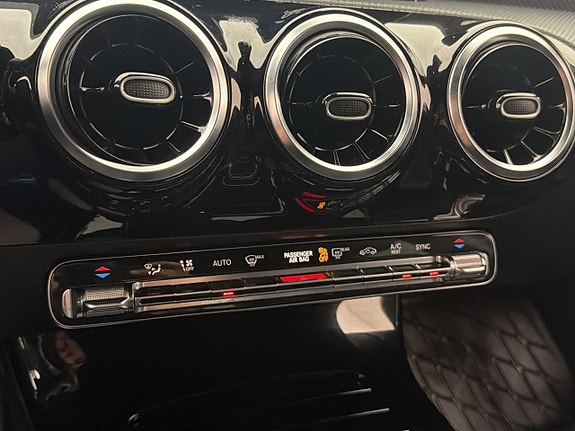 Mercedes-Benz A180 22 of 29